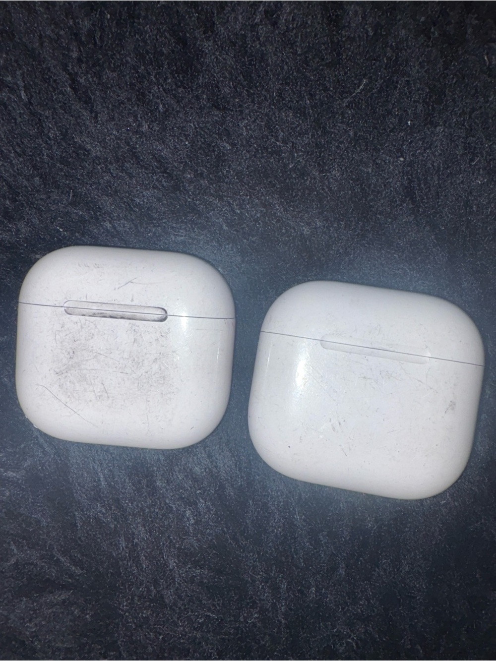 AirPod 4 set of two working charging cases model A3058 authentic apple charger